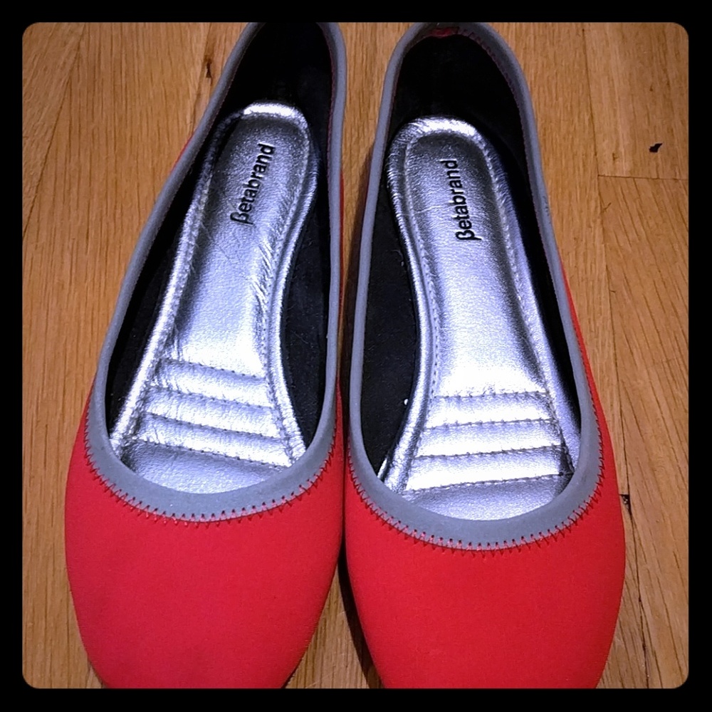 Betabrand ballet flats
